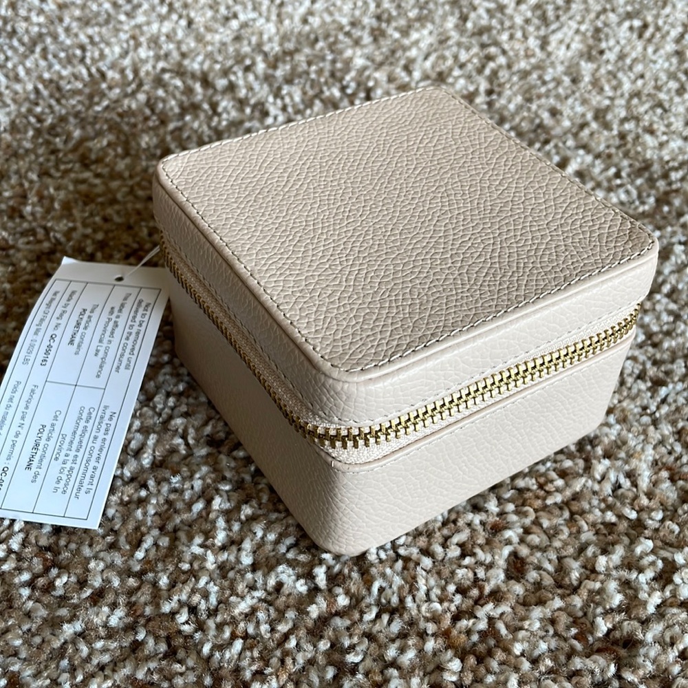 Blush Pottery Barn Jewelry Case